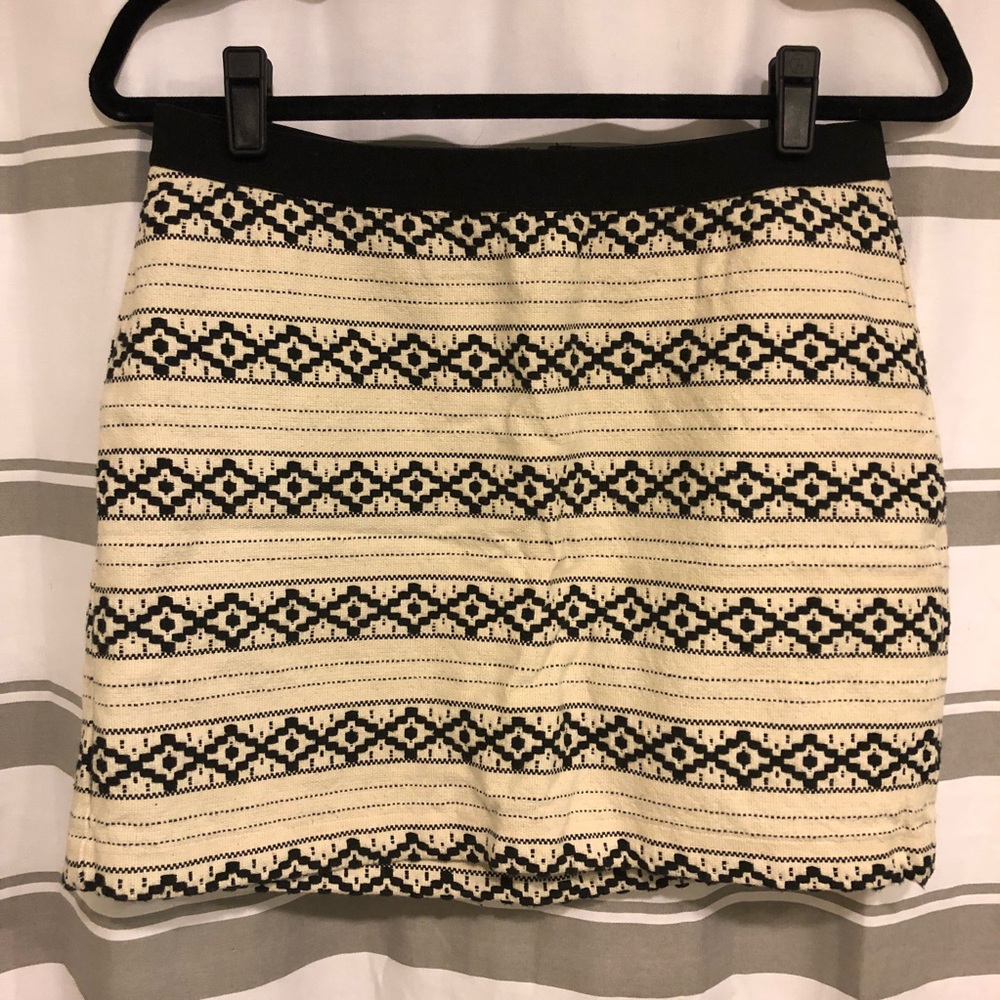 Gap mini skirt